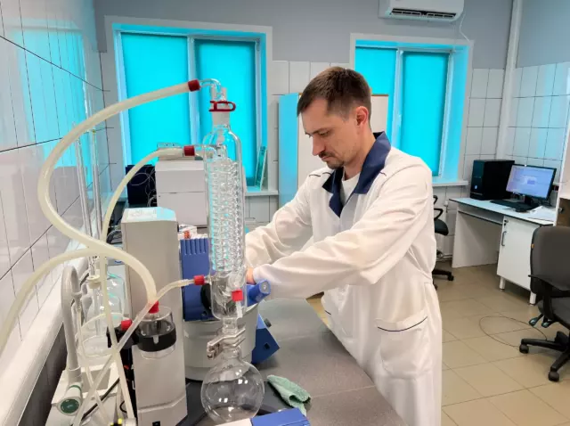 Лаборатория контроля качества пека НСПЗ Лаборатория контроля качества пека НСПЗ
